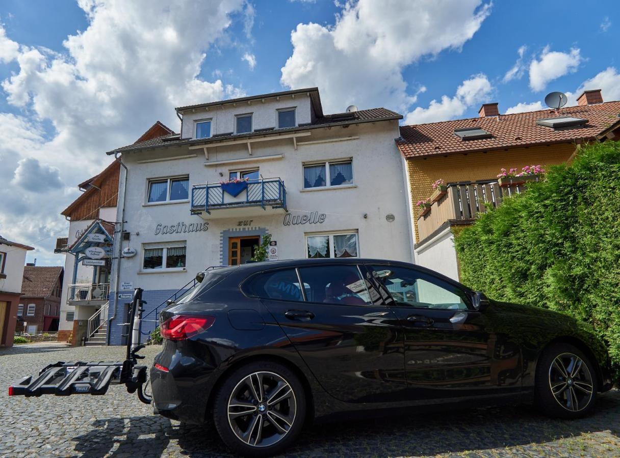 Landgasthof 'Zur Quelle' Wächtersbach Exterior foto